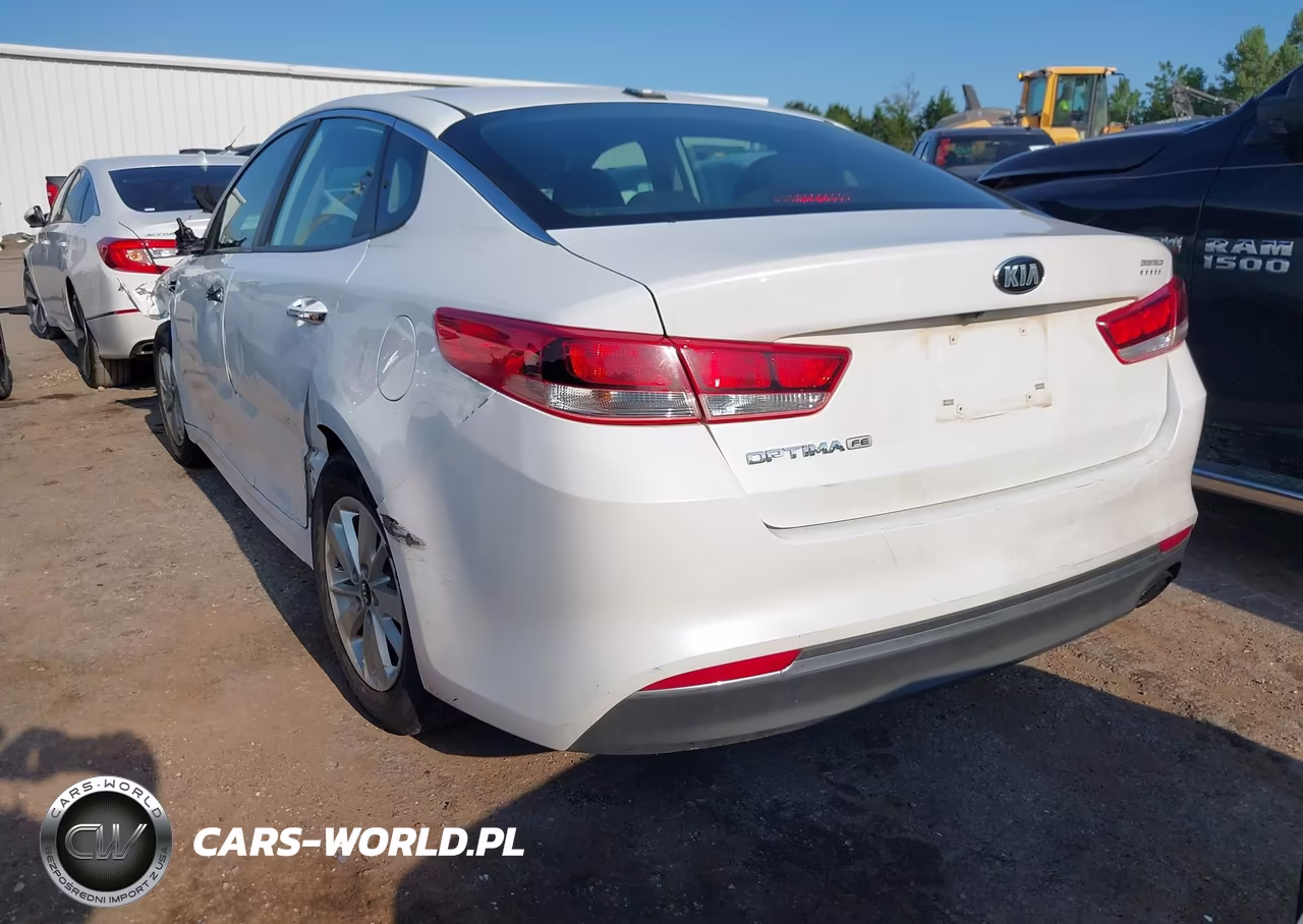 2017 Kia Optima Lx VIN:5XXGT4L30HG140028 - 3