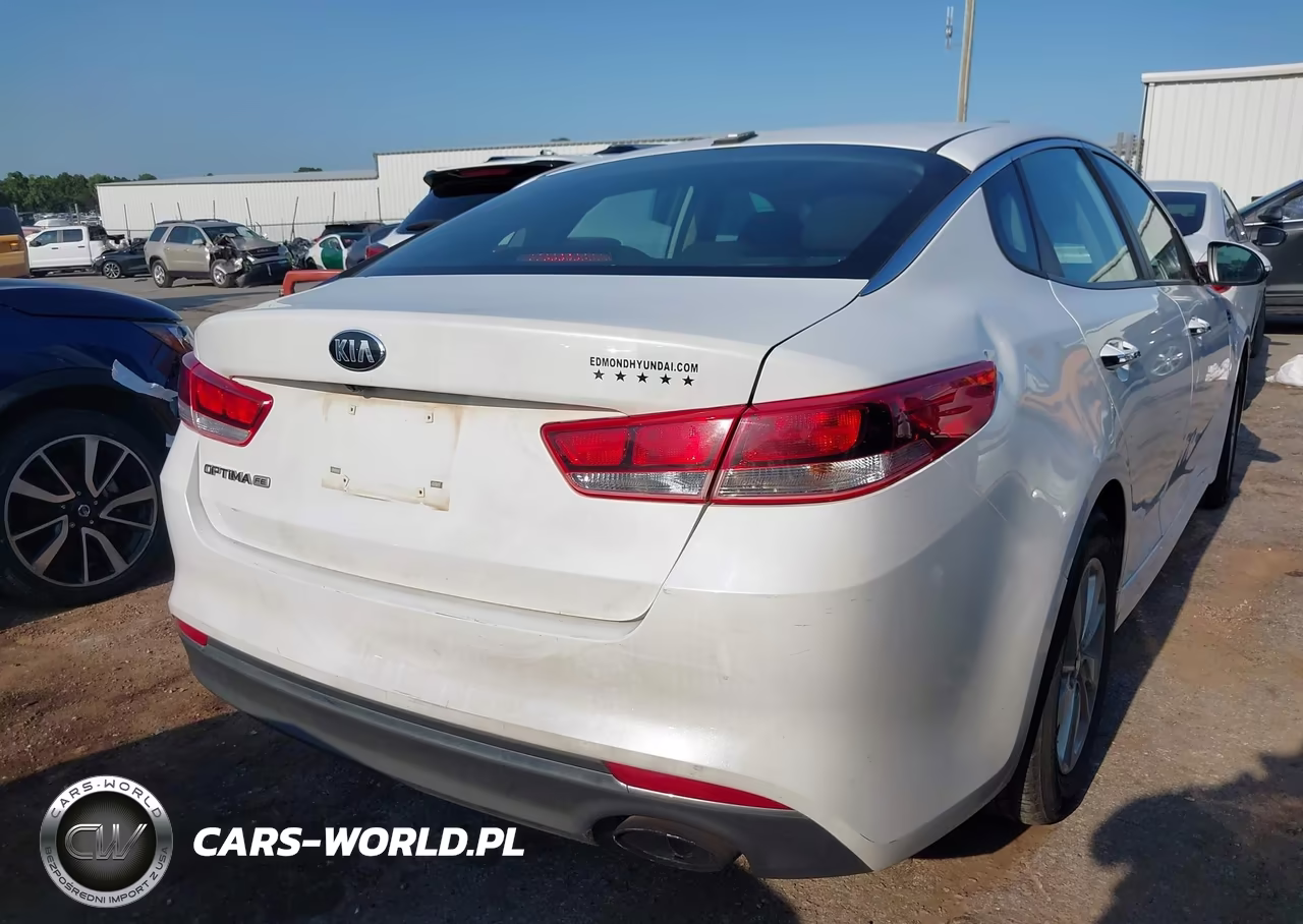 2017 Kia Optima Lx VIN:5XXGT4L30HG140028 - 4