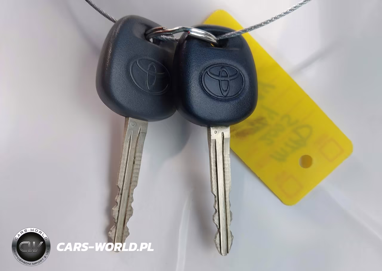 2005 Toyota Camry Xle VIN:4T1BE30K95U027352 - 11
