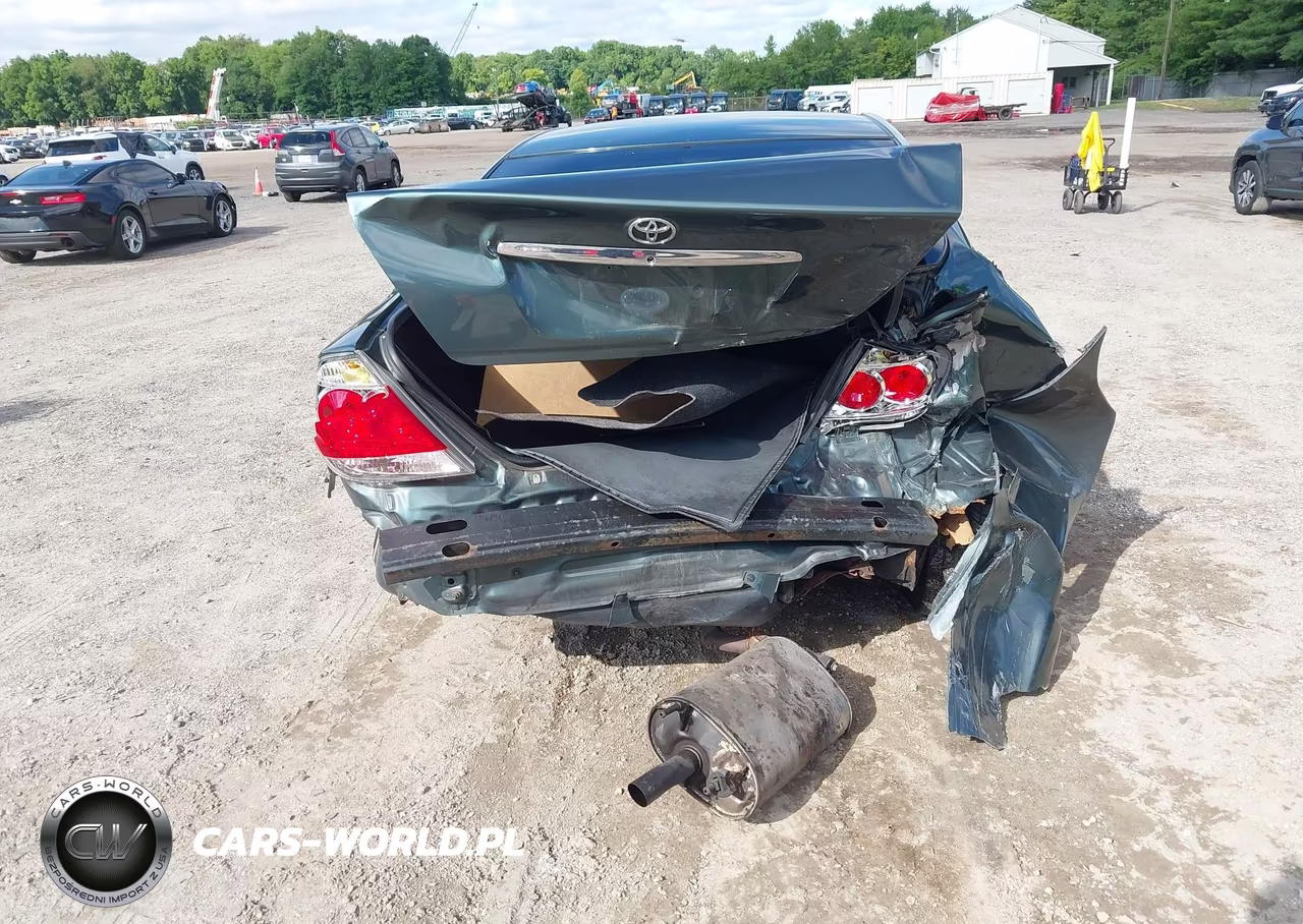2005 Toyota Camry Xle VIN:4T1BE30K95U027352 - 17