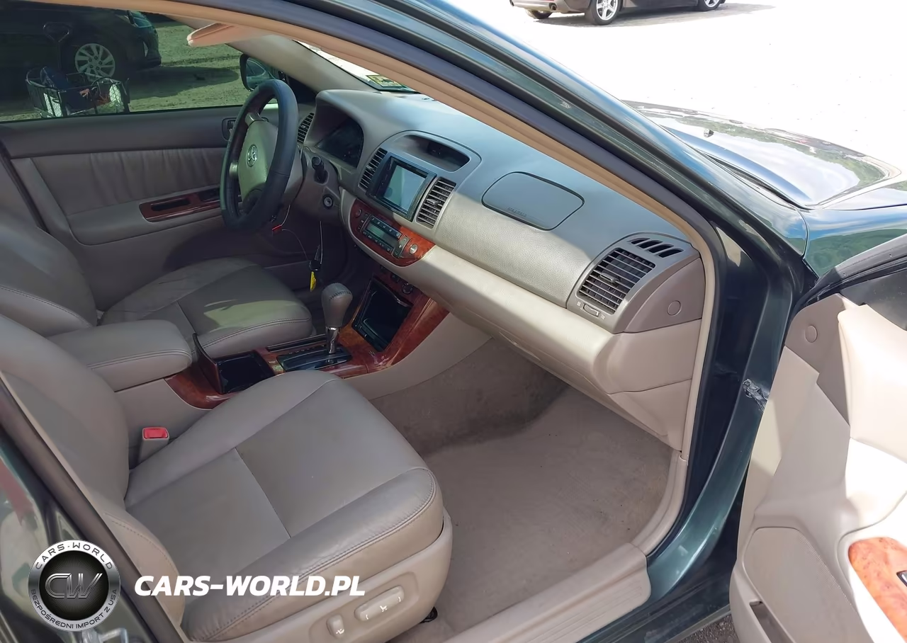 2005 Toyota Camry Xle VIN:4T1BE30K95U027352 - 5