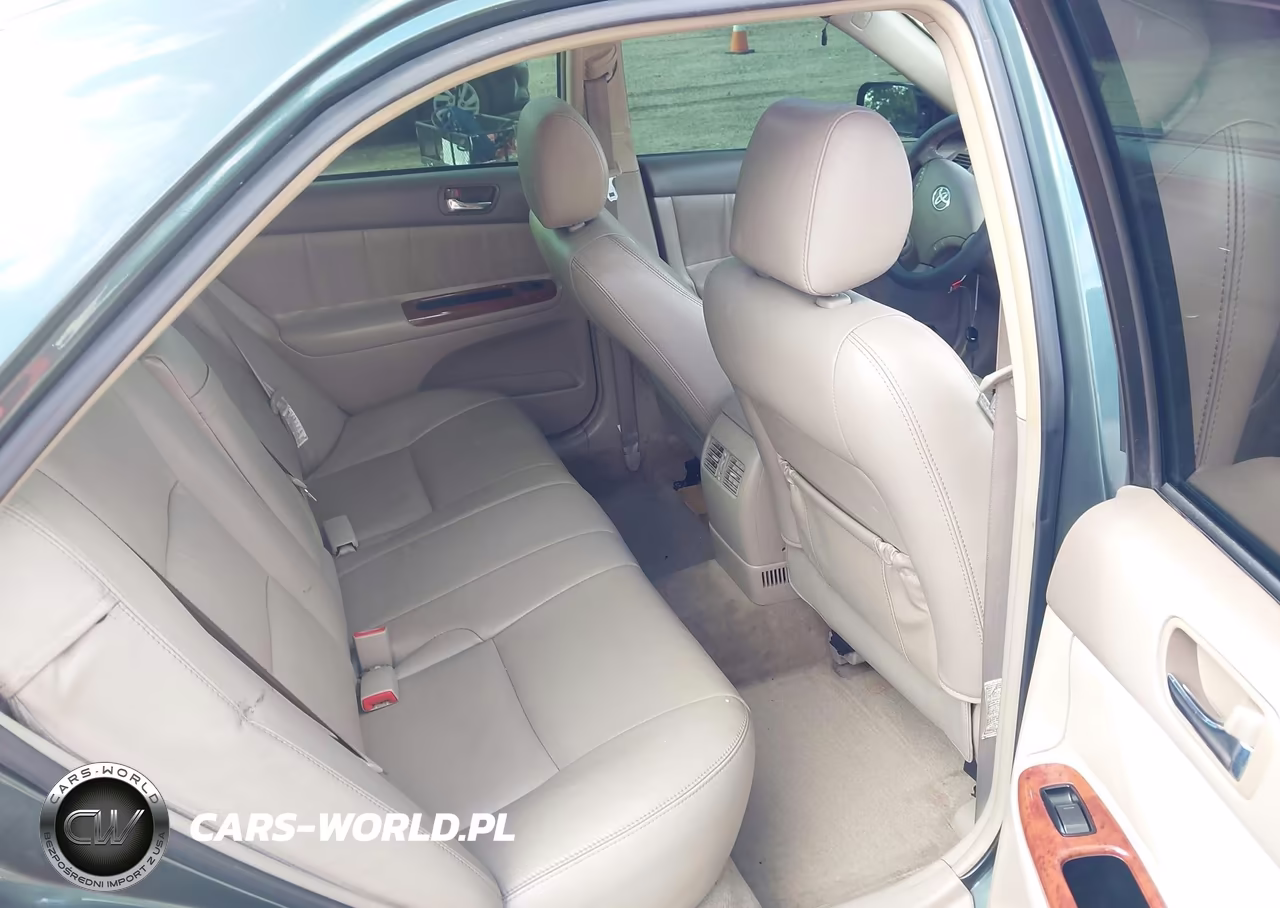 2005 Toyota Camry Xle VIN:4T1BE30K95U027352 - 8