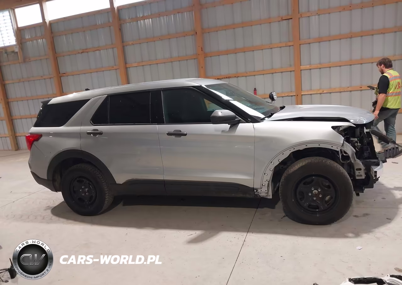 2023 Ford Police Interceptor Utility VIN:1FM5K8AB4PGB11985 - 14
