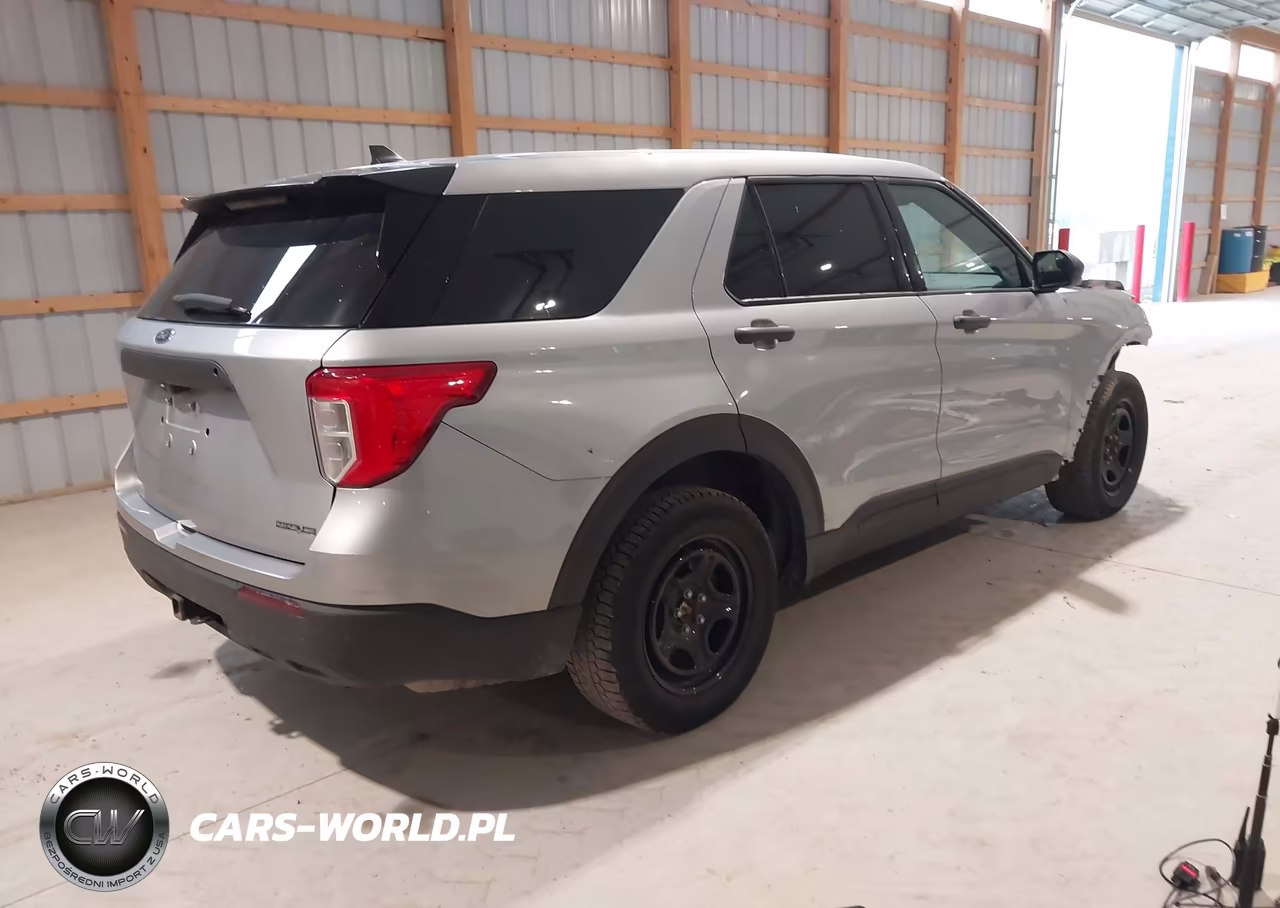 2023 Ford Police Interceptor Utility VIN:1FM5K8AB4PGB11985 - 4