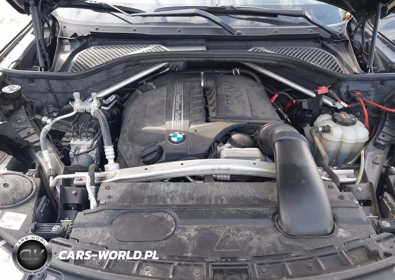 2018 BMW X5 xDrive35I VIN:5UXKR0C54JL070069 - 10