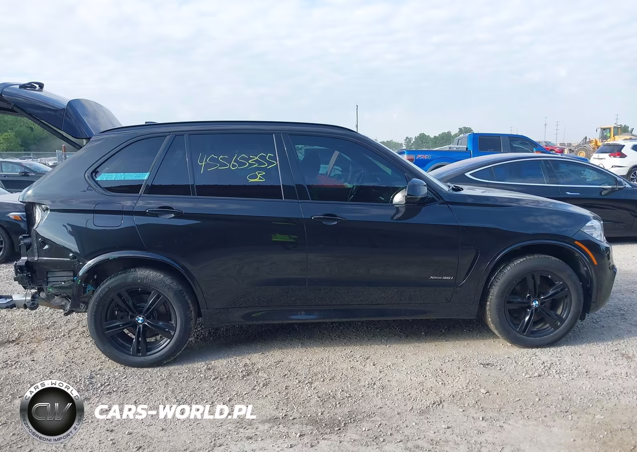 2018 BMW X5 xDrive35I VIN:5UXKR0C54JL070069 - 14