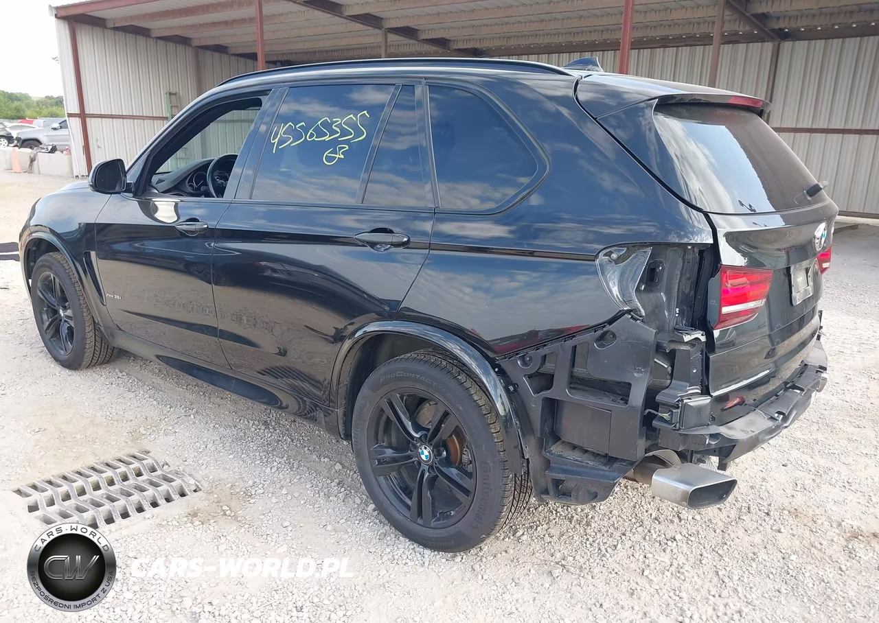 2018 BMW X5 xDrive35I VIN:5UXKR0C54JL070069 - 3
