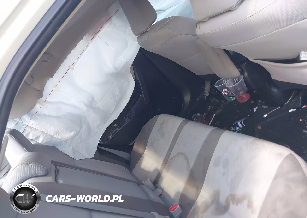 2017 Toyota Corolla Le VIN:5YFBURHE8HP646440 - 8
