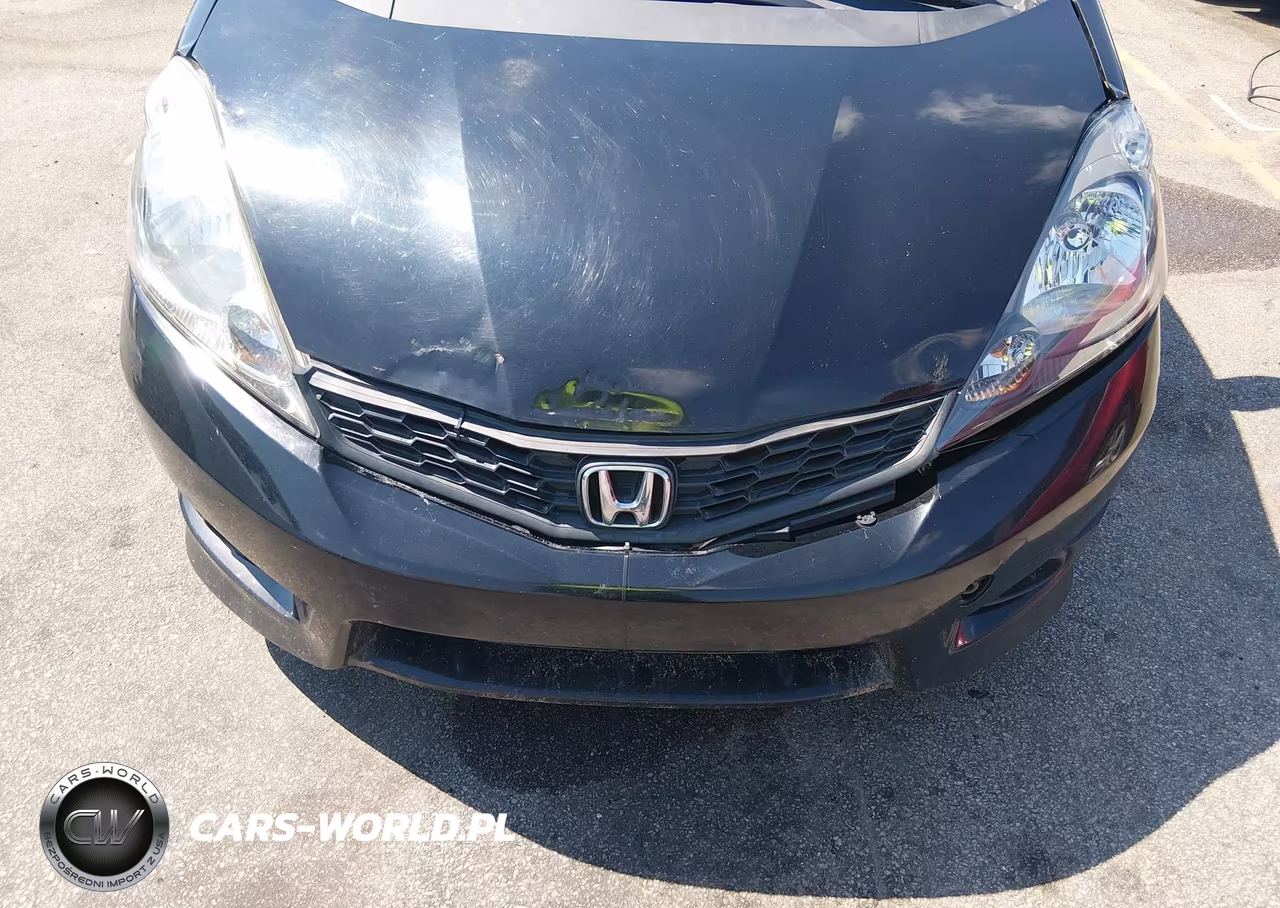 2012 Honda Fit Sport VIN:JHMGE8H65CC042205 - 6