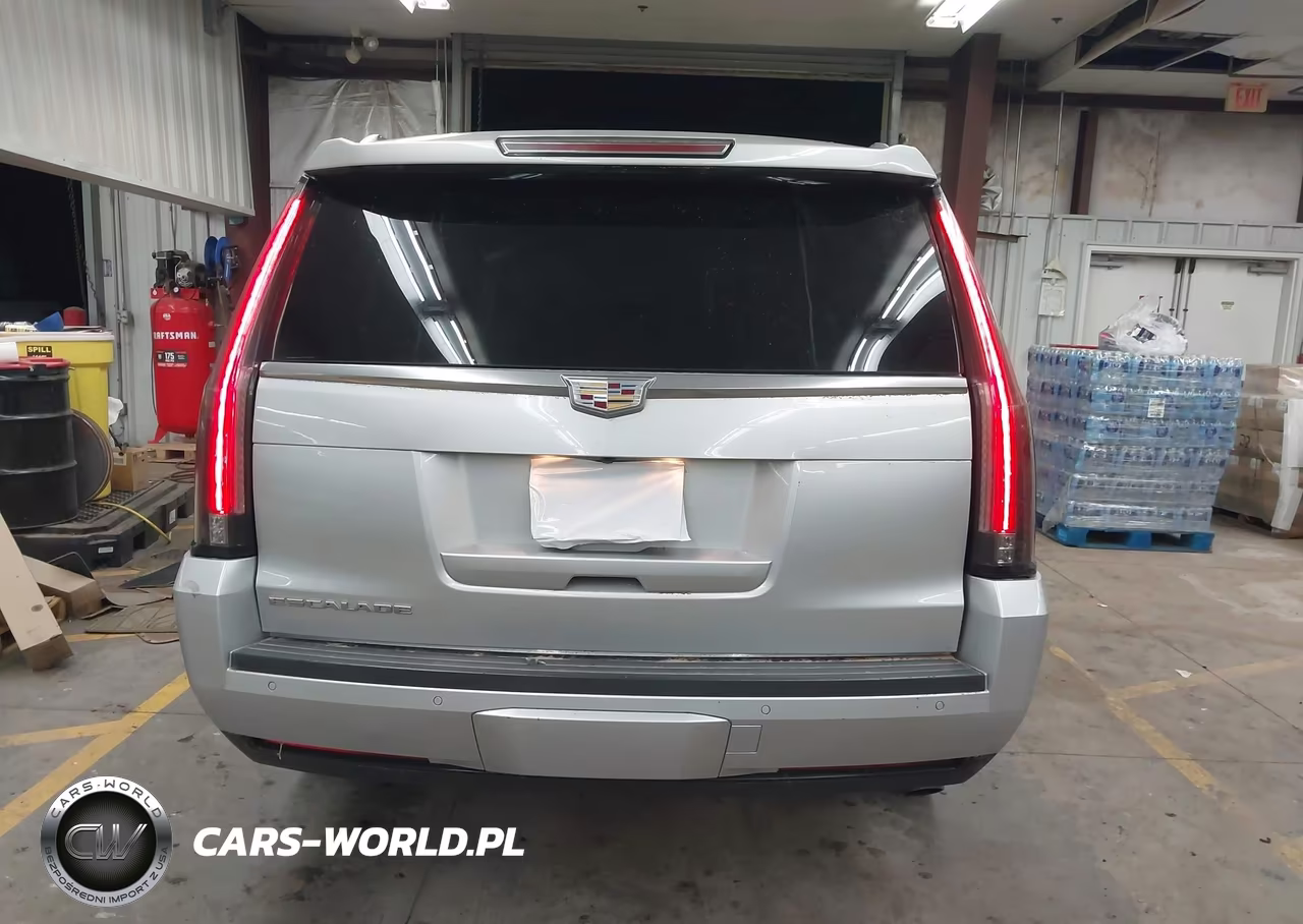 2015 Cadillac Escalade Esv Premium VIN:1GYS4TKJ3FR617492 - 17