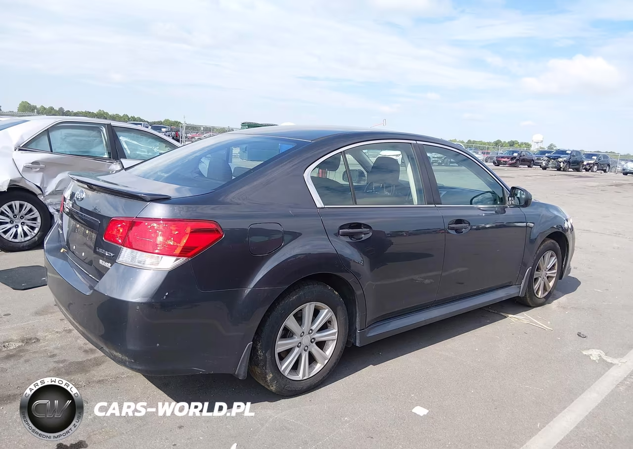 2011 Subaru Legacy 2.5I Premium VIN:4S3BMBG67B3259461 - 4