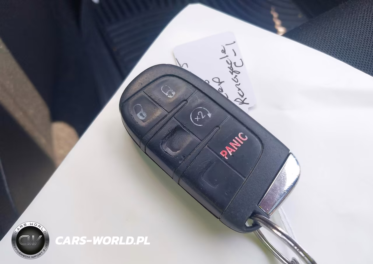2018 Jeep Renegade Latitude Fwd VIN:ZACCJABB7JPJ66734 - 11