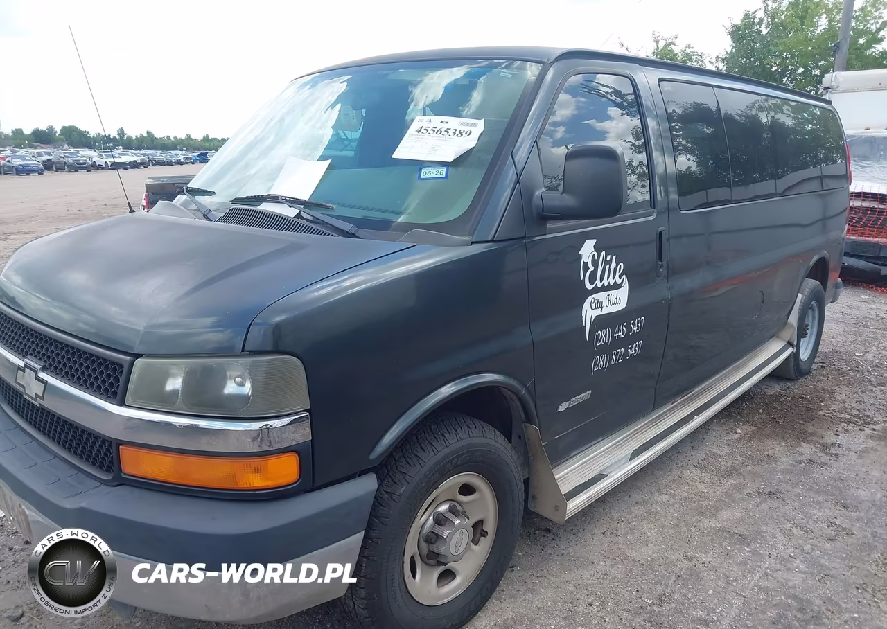 2005 Chevrolet Express Passenger VIN:1GAHG39U251247746 - 2
