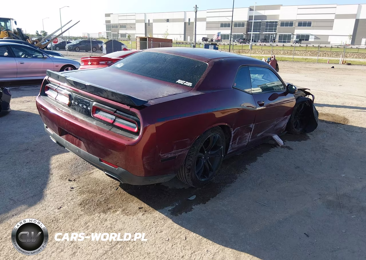 2017 Dodge Challenger Sxt VIN:2C3CDZAG3HH598131 - 4
