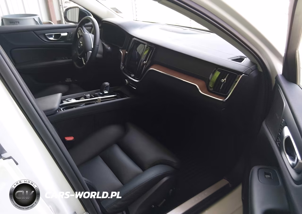 2024 Volvo S60 B5 Ultimate Dark Theme VIN:7JRL12TM8RG308141 - 5