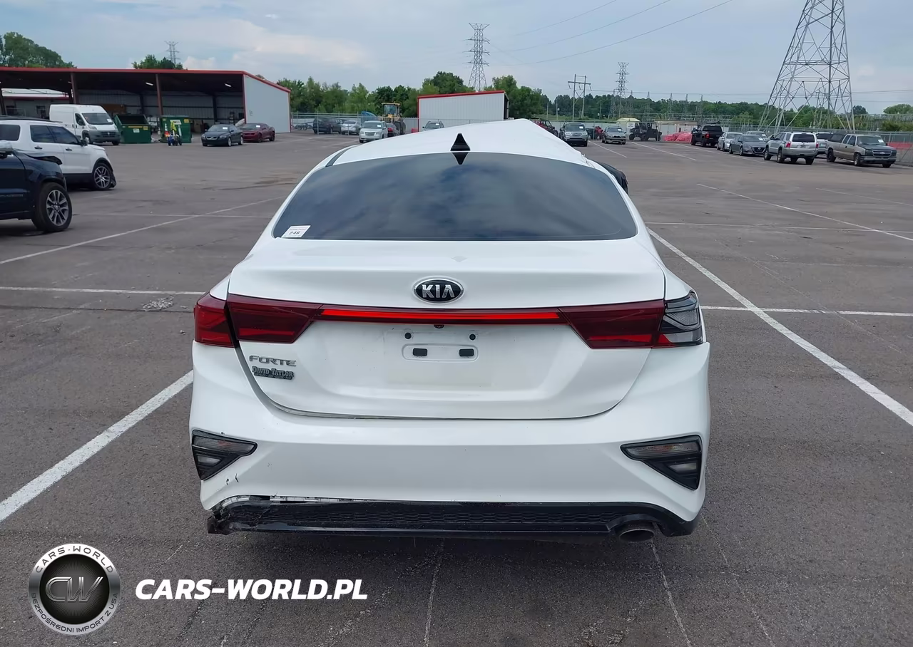 2021 Kia Forte Lxs VIN:3KPF24AD9ME395242 - 16