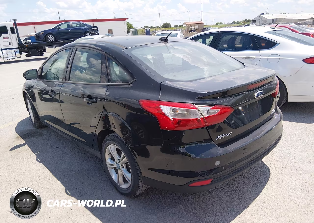 2013 Ford Focus Se VIN:1FADP3F25DL220378 - 3