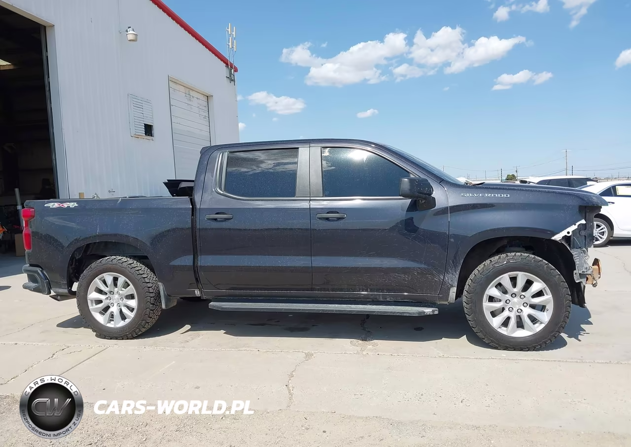 2022 Chevrolet Silverado 1500 4Wd Short Bed Custom VIN:1GCPDBEKXNZ619765 - 14