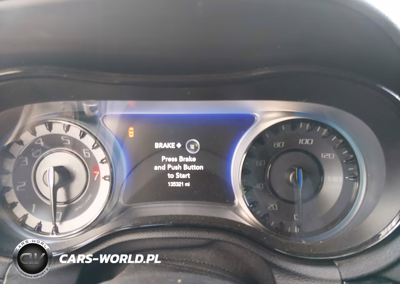 2019 Chrysler 300 300S VIN:2C3CCABG3KH533435 - 7