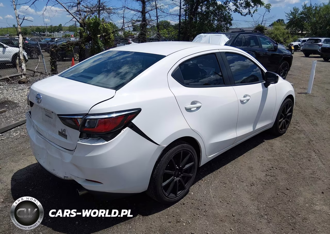 2017 Toyota Yaris Ia VIN:3MYDLBYV9HY187701 - 4