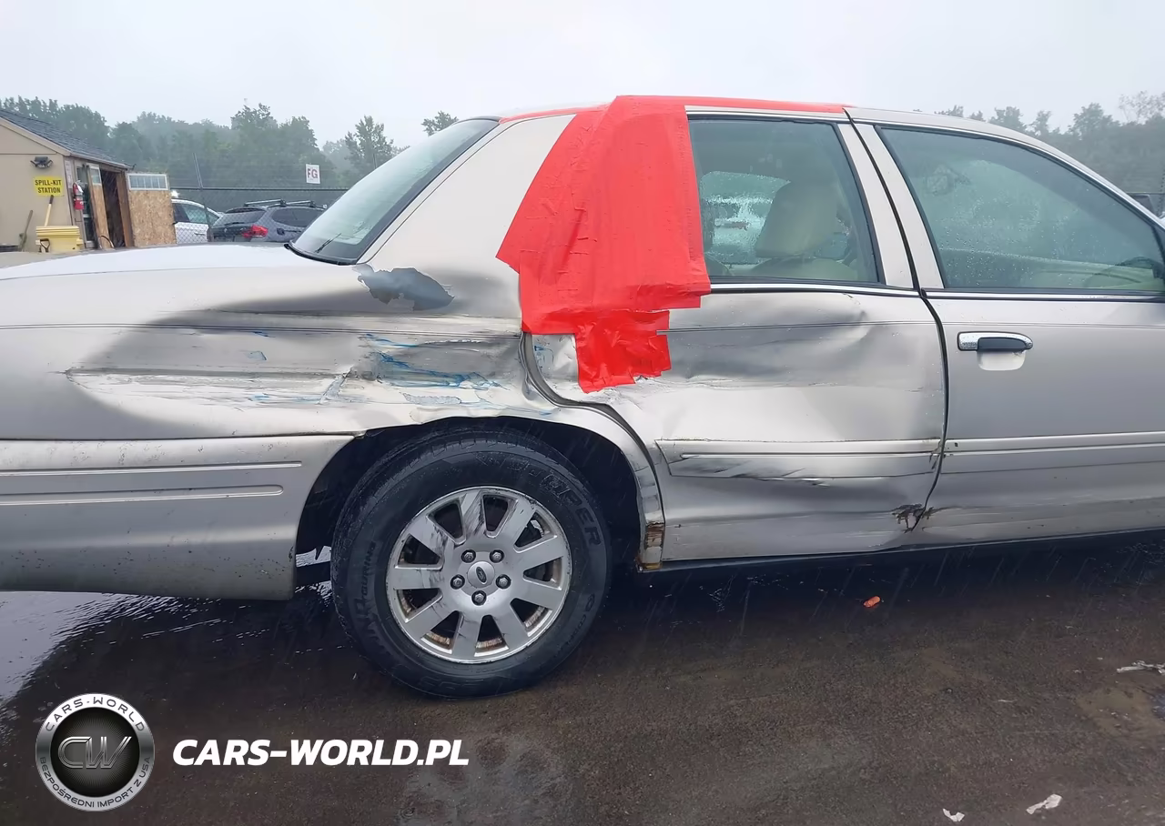 2007 Ford Crown Victoria Lx VIN:2FAFP74V67X142391 - 6