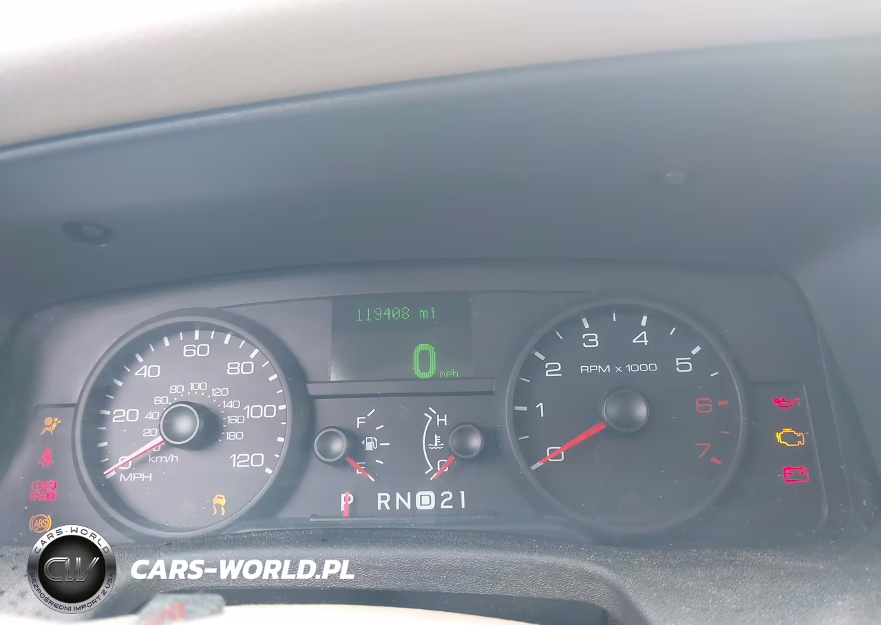 2007 Ford Crown Victoria Lx VIN:2FAFP74V67X142391 - 7