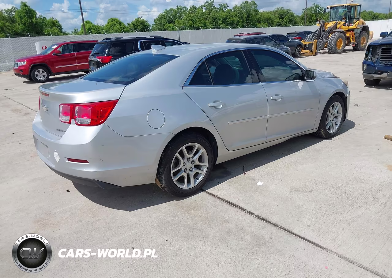 2015 Chevrolet Malibu 1Lt VIN:1G11C5SL2FF279627 - 4