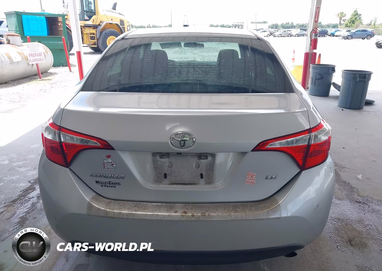 2016 Toyota Corolla Le VIN:5YFBURHE8GP561998 - 16