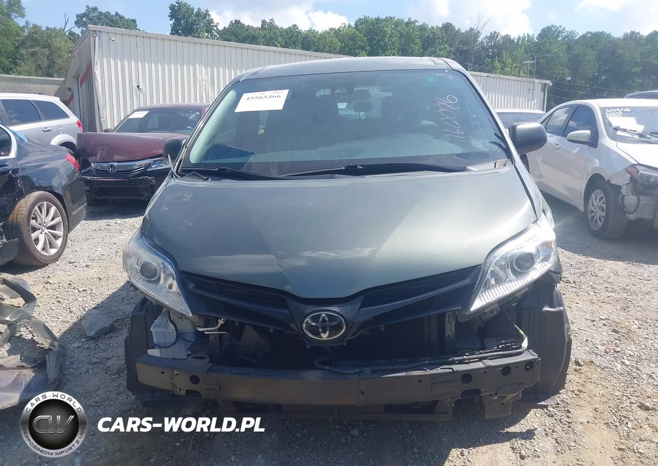 2018 Toyota Sienna L 7 Passenger VIN:5TDZZ3DCXJS960086 - 12