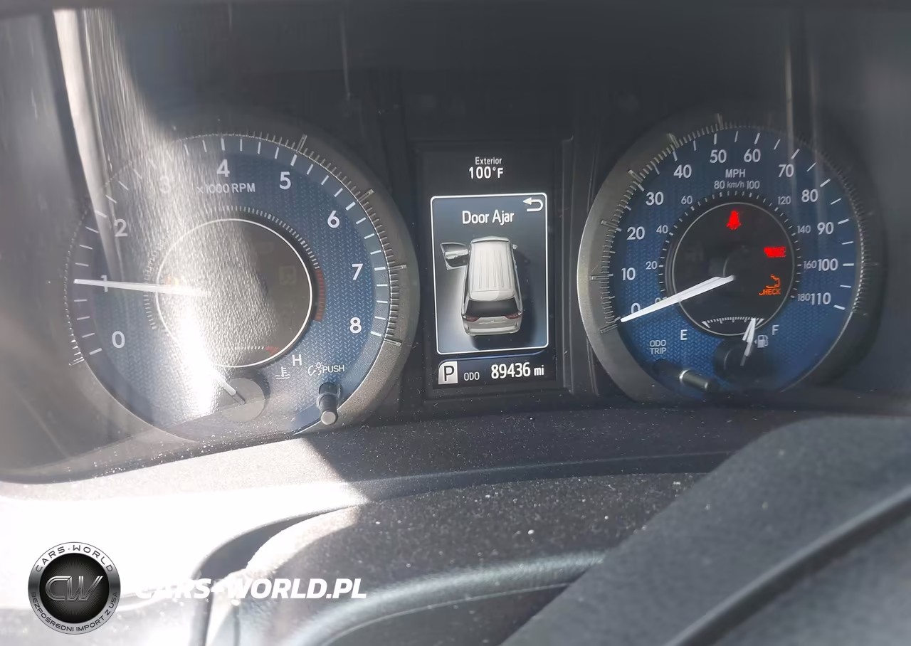 2018 Toyota Sienna L 7 Passenger VIN:5TDZZ3DCXJS960086 - 7