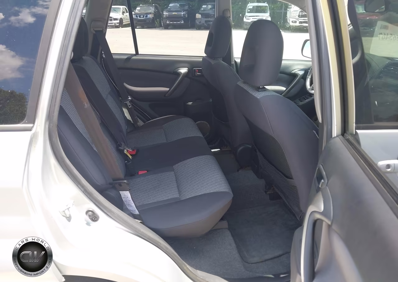 2005 Toyota Rav4 VIN:JTEHD20V350040042 - 8