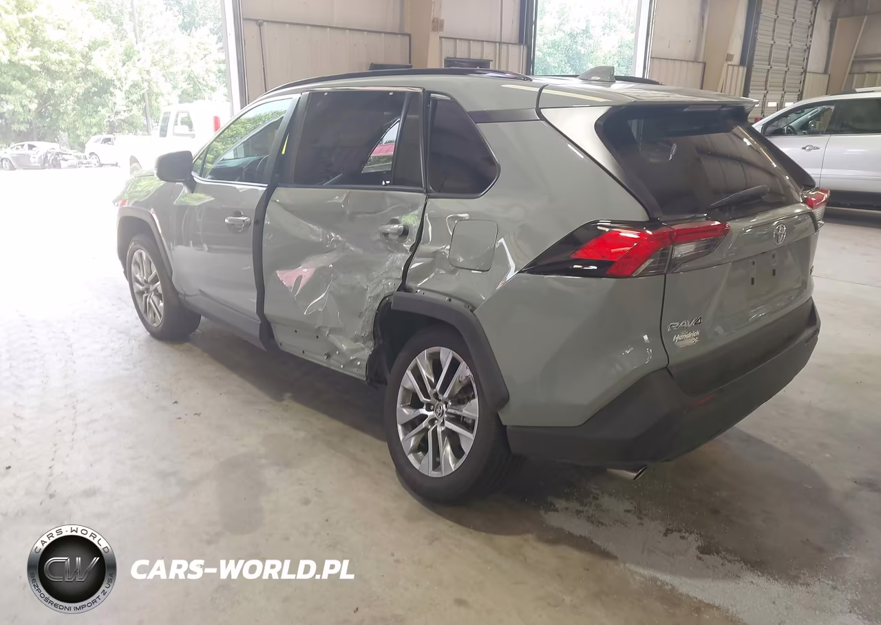 2022 Toyota Rav4 Xle Premium VIN:2T3C1RFVXNW237079 - 3