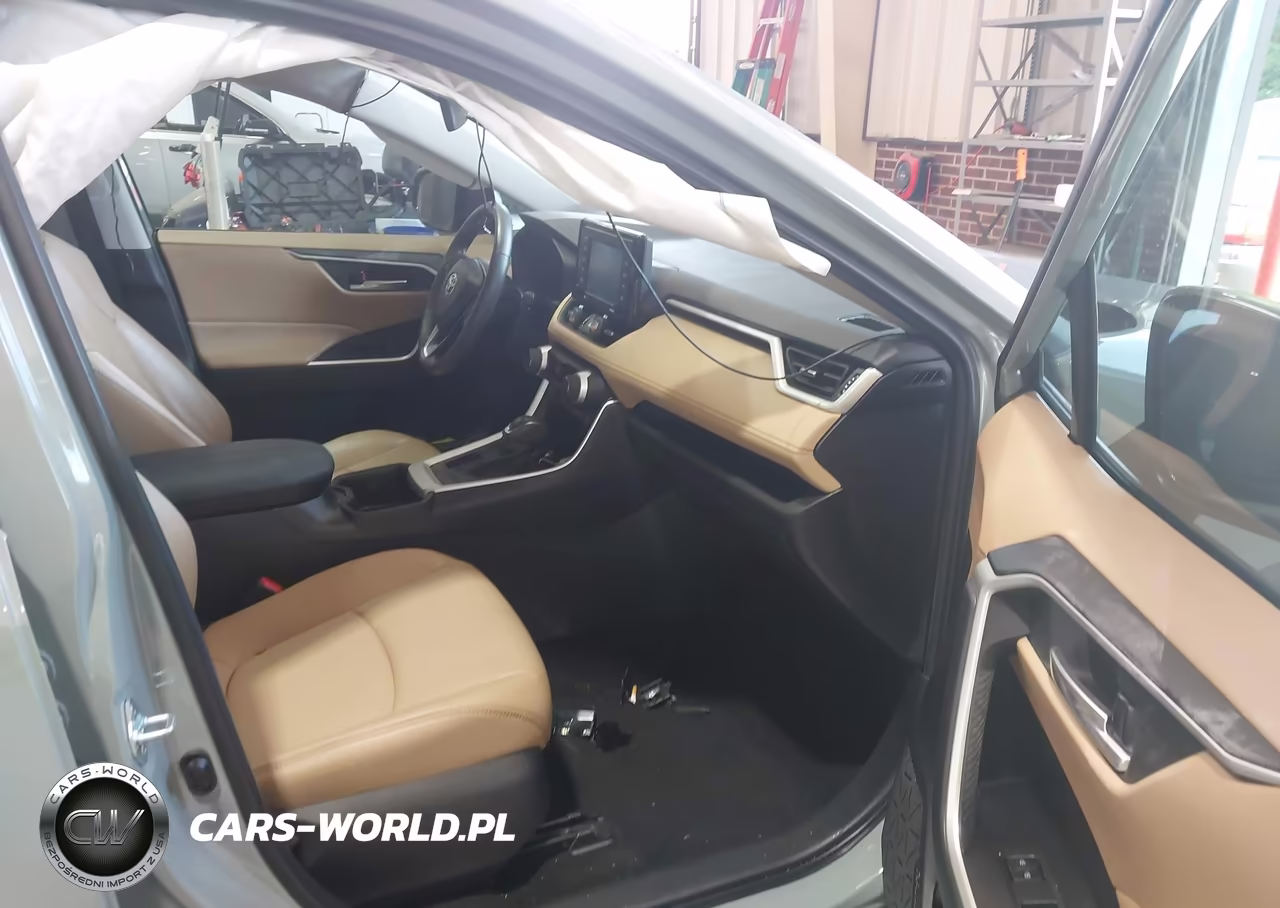 2022 Toyota Rav4 Xle Premium VIN:2T3C1RFVXNW237079 - 5