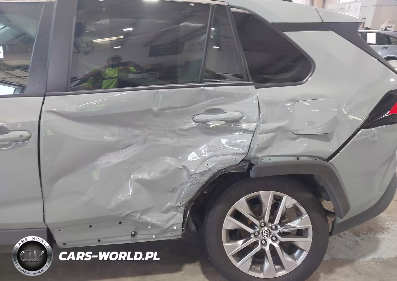 2022 Toyota Rav4 Xle Premium VIN:2T3C1RFVXNW237079 - 6