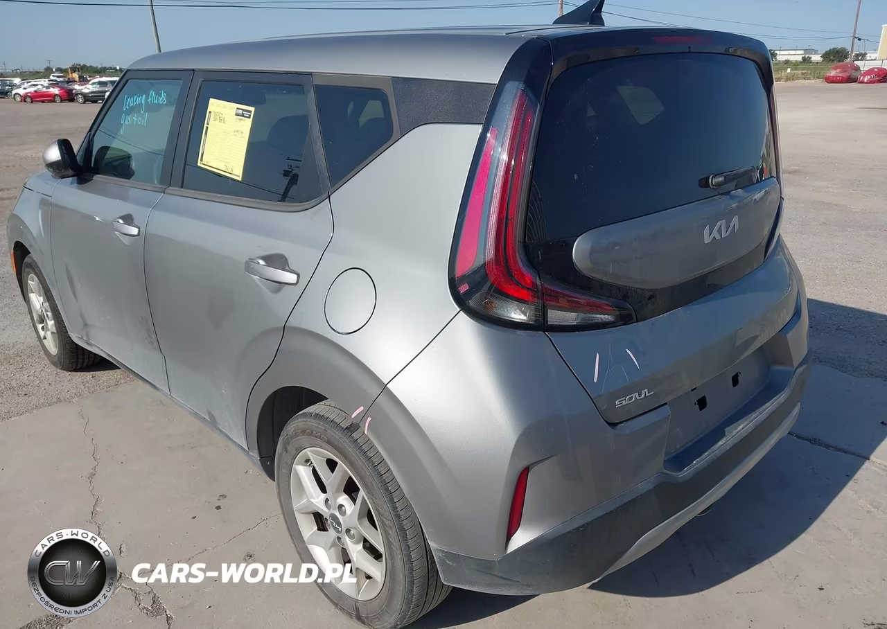 2023 Kia Soul Lx VIN:KNDJ23AU0P7888493 - 3