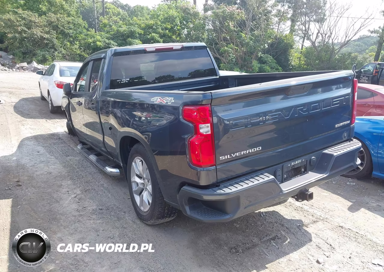 2019 Chevrolet Silverado 1500 Custom VIN:1GCRYBEH9KZ339719 - 3
