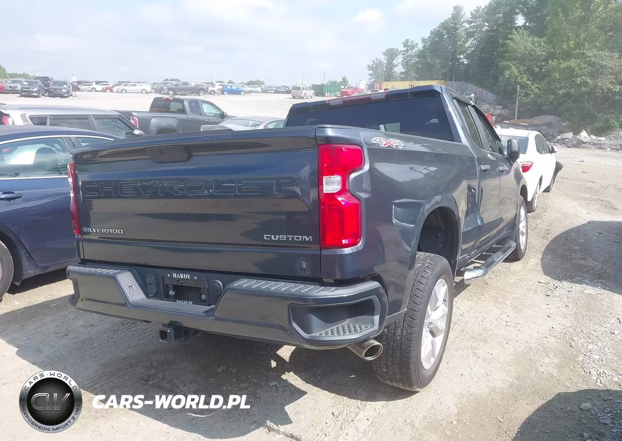 2019 Chevrolet Silverado 1500 Custom VIN:1GCRYBEH9KZ339719 - 4