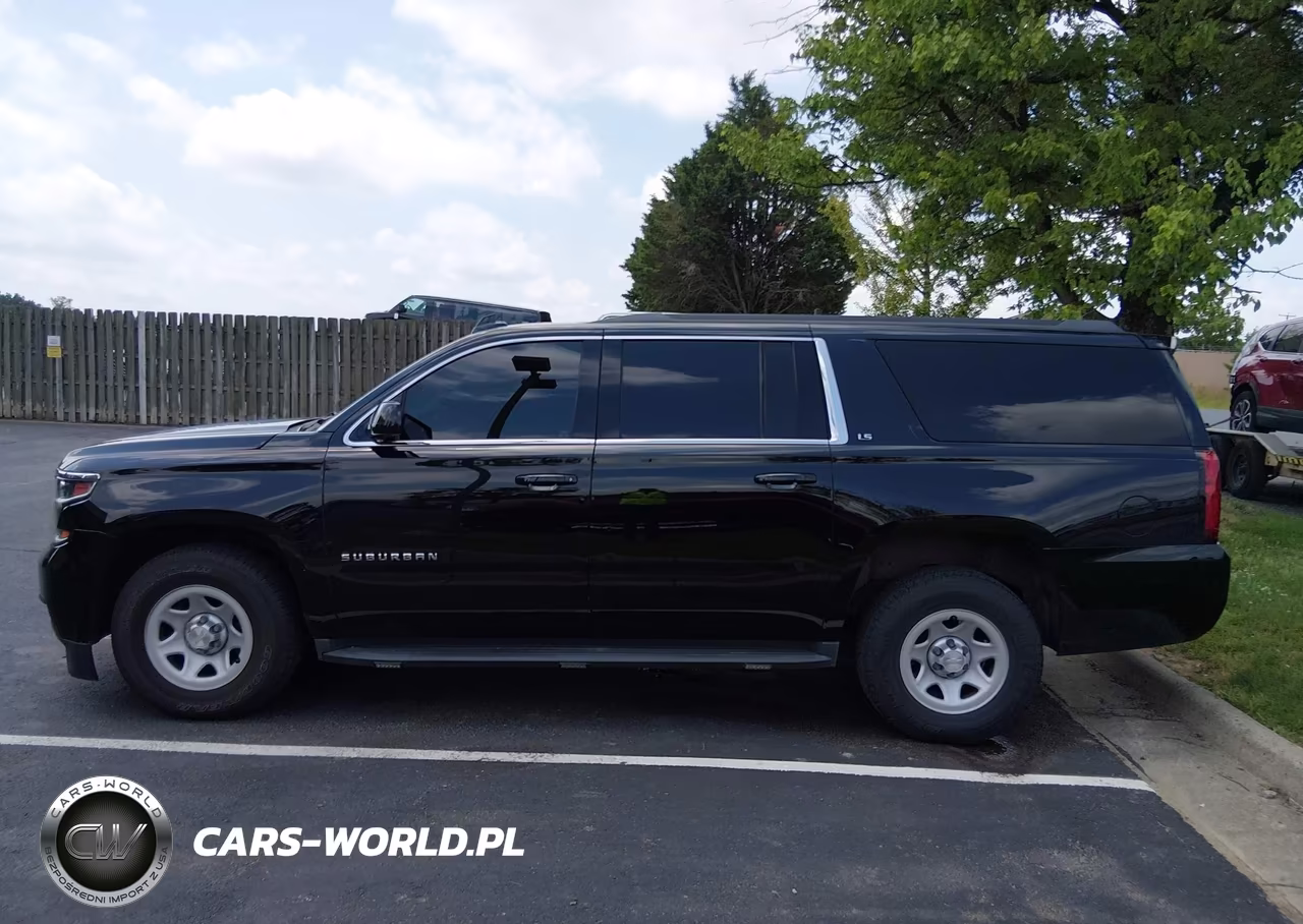 2016 Chevrolet Suburban Commercial Fleet VIN:1GNSKKEC3GR331024 - 18