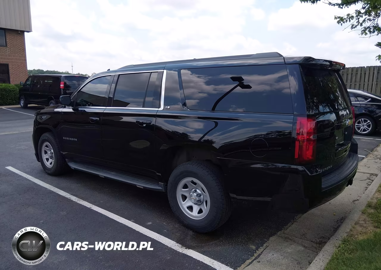 2016 Chevrolet Suburban Commercial Fleet VIN:1GNSKKEC3GR331024 - 3