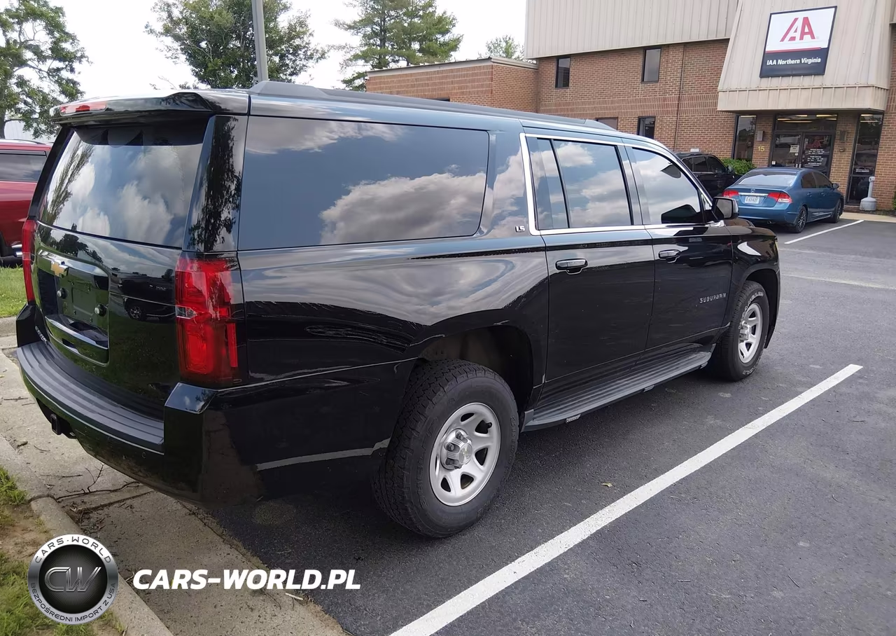 2016 Chevrolet Suburban Commercial Fleet VIN:1GNSKKEC3GR331024 - 4