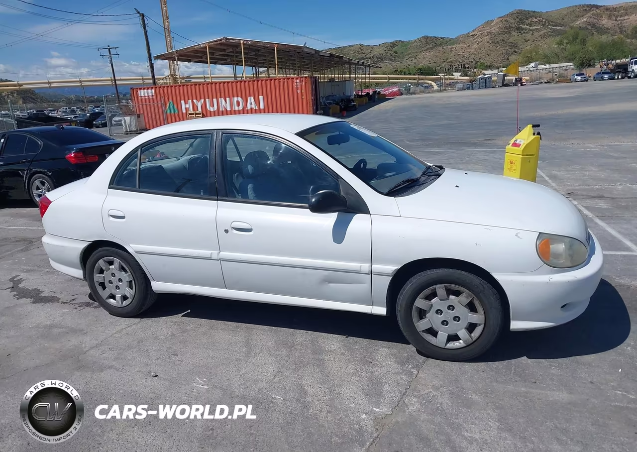 2002 Kia Rio VIN:KNADC123026148605 - 13