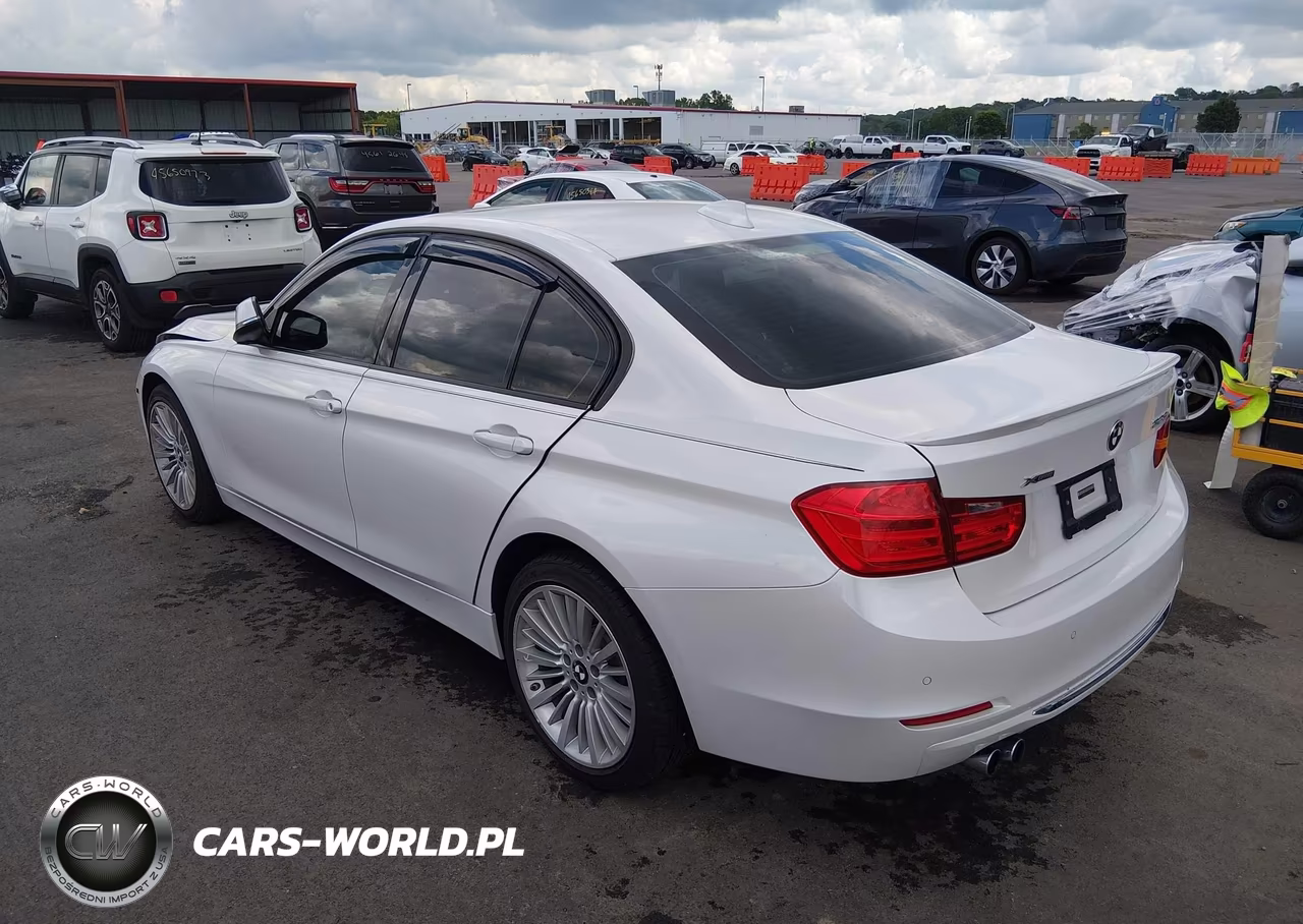 2015 BMW 328I xDrive VIN:WBA3B3G53FNT19587 - 3