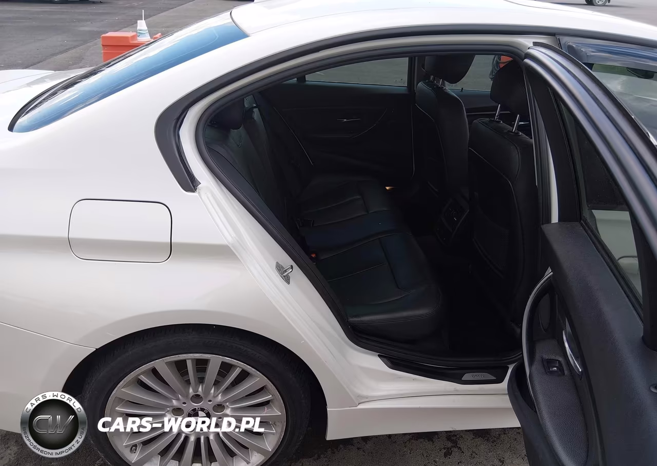 2015 BMW 328I xDrive VIN:WBA3B3G53FNT19587 - 8
