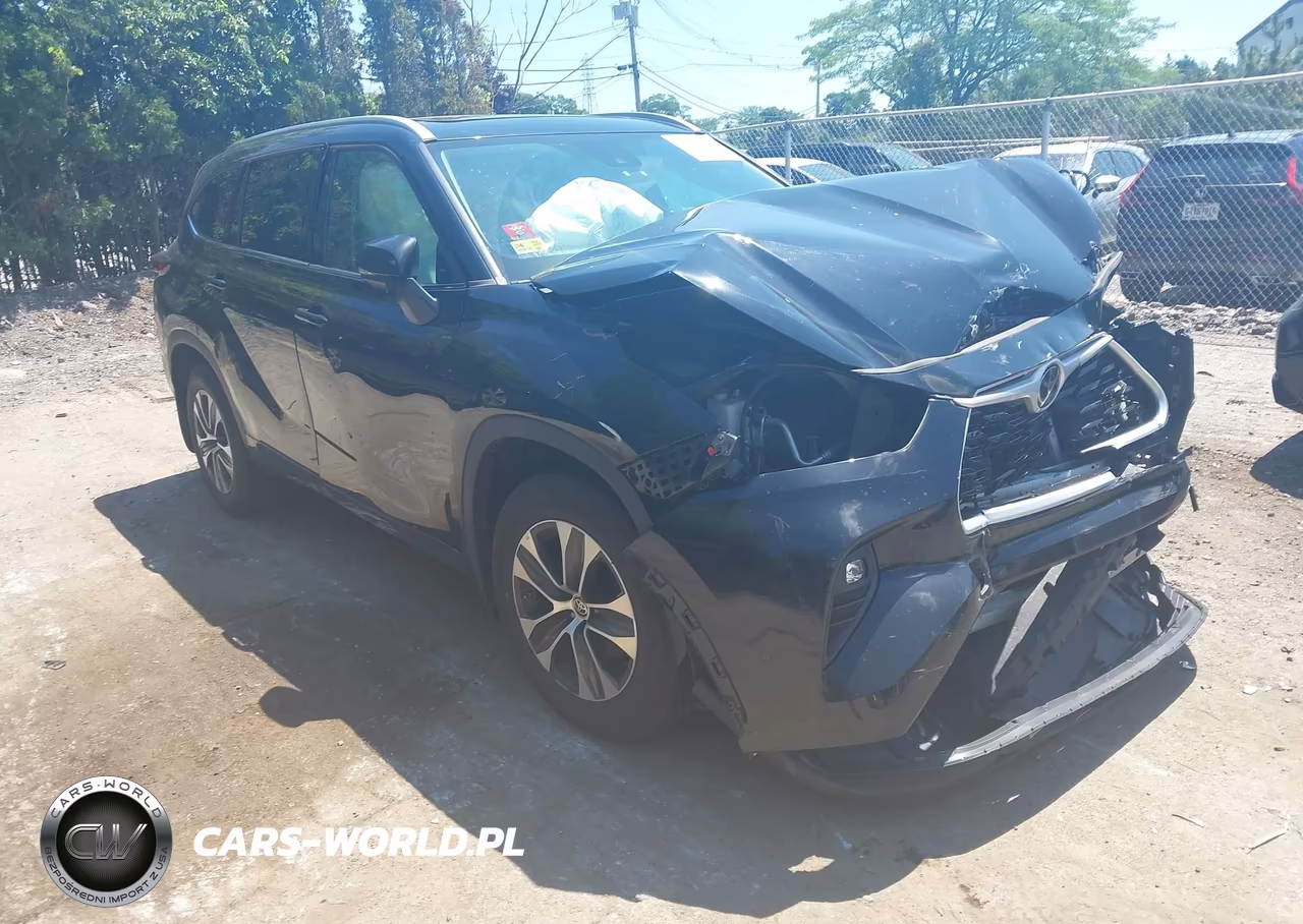 2022 Toyota Highlander Xle – zdjęcie 1 z 17