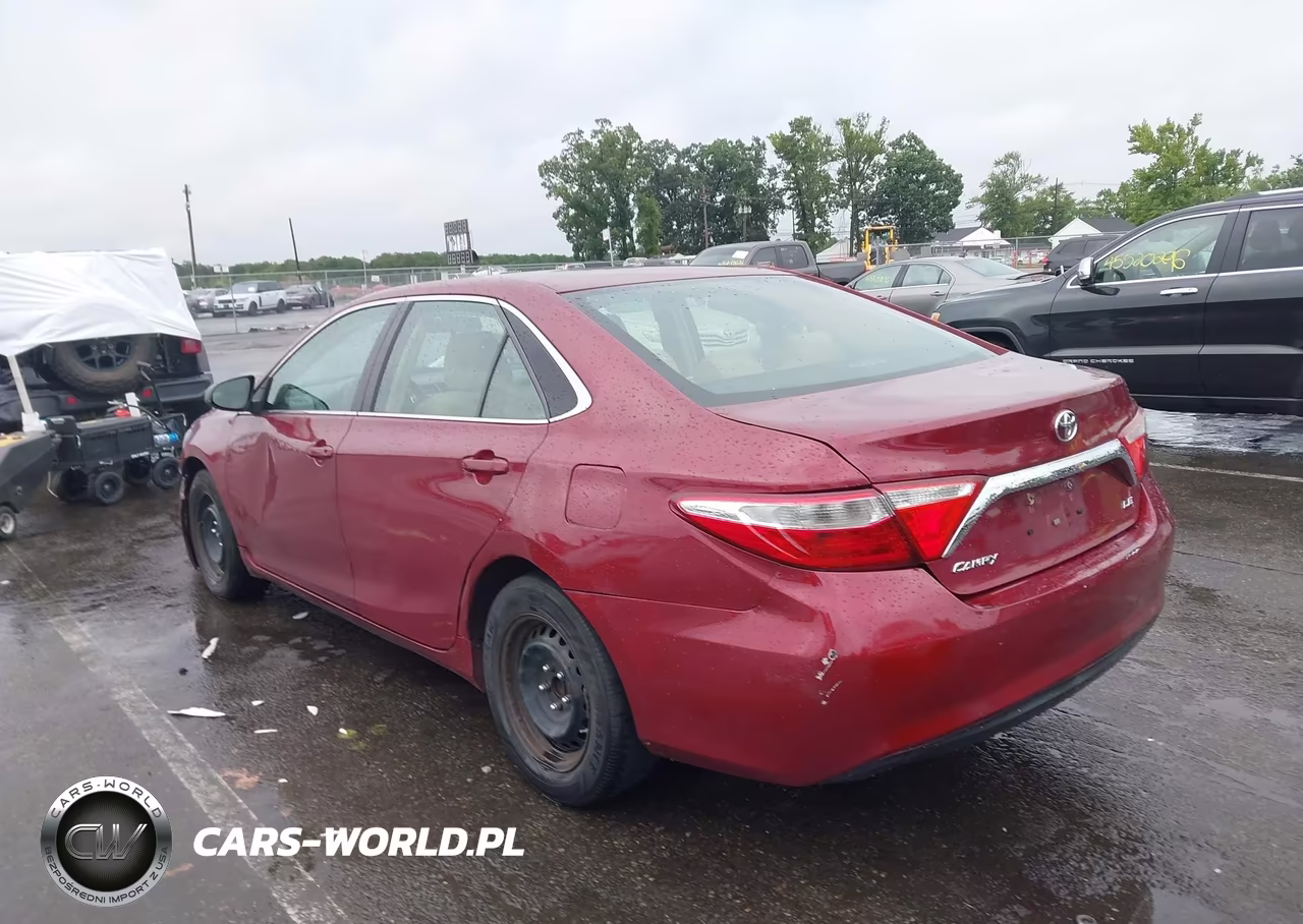 2016 Toyota Camry Le VIN:4T1BF1FK7GU538599 - 3
