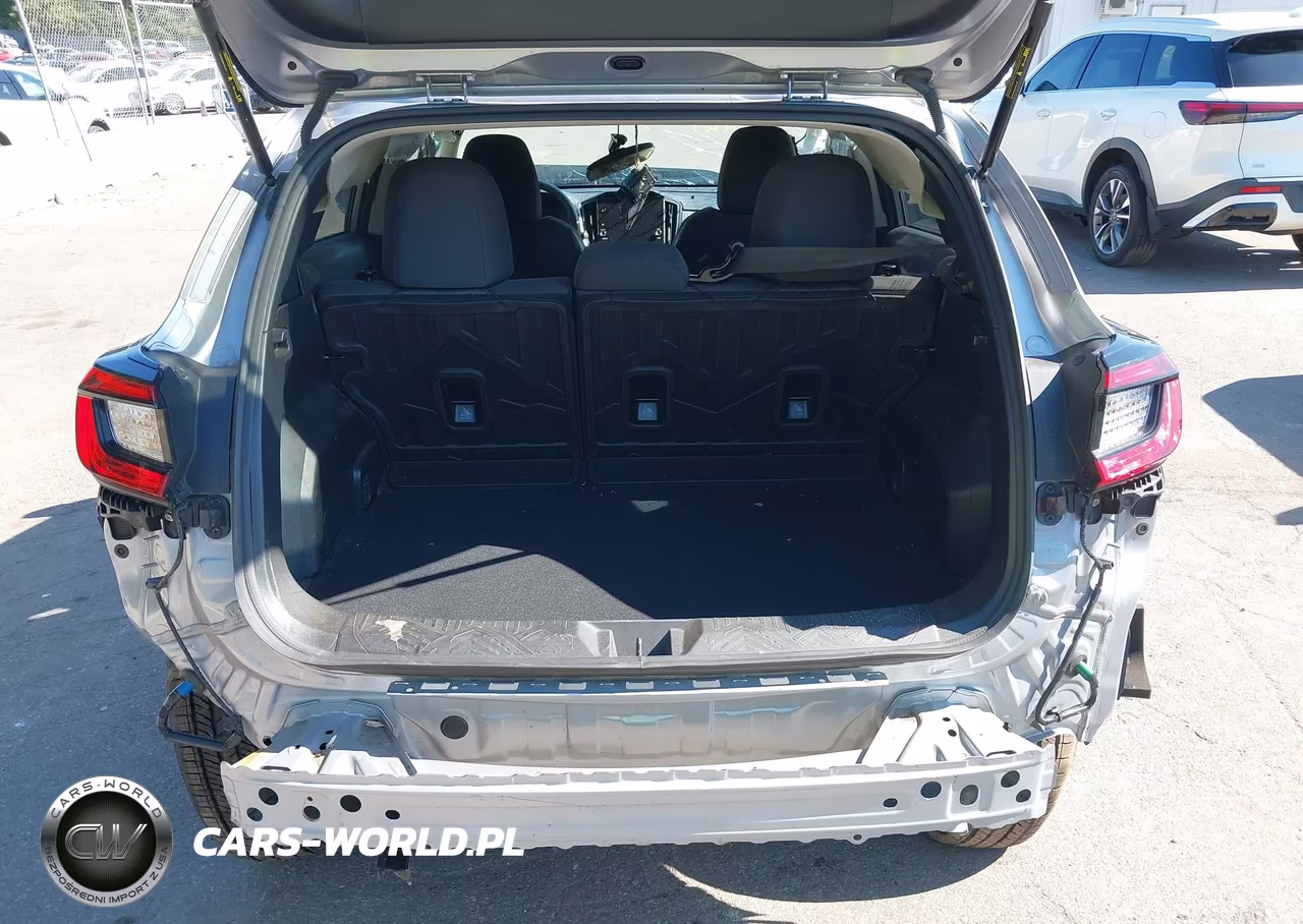 2024 Subaru Crosstrek Premium VIN:JF2GUADC1R8367471 - 19