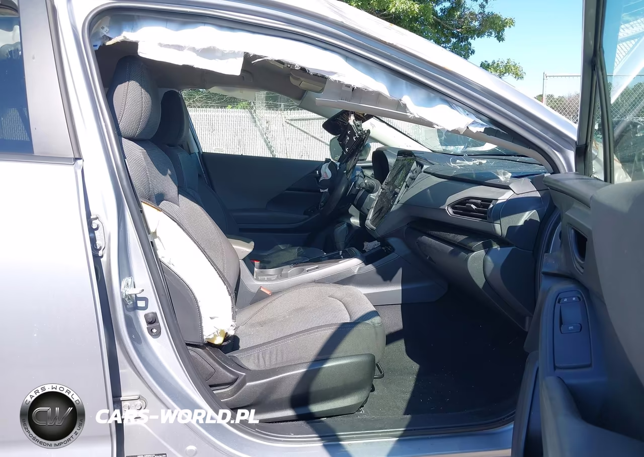 2024 Subaru Crosstrek Premium VIN:JF2GUADC1R8367471 - 5