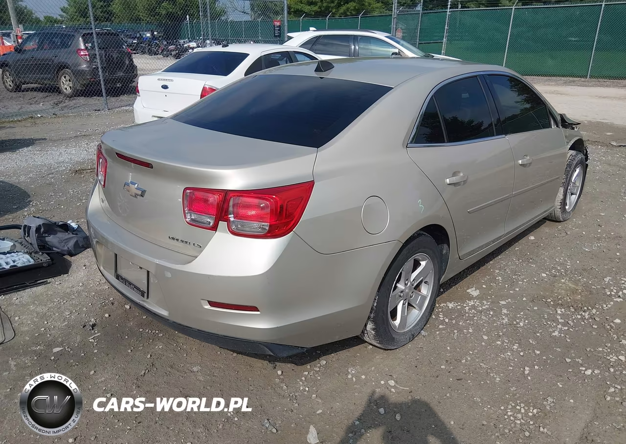2014 Chevrolet Malibu 1Ls VIN:1G11B5SL0EF202465 - 4