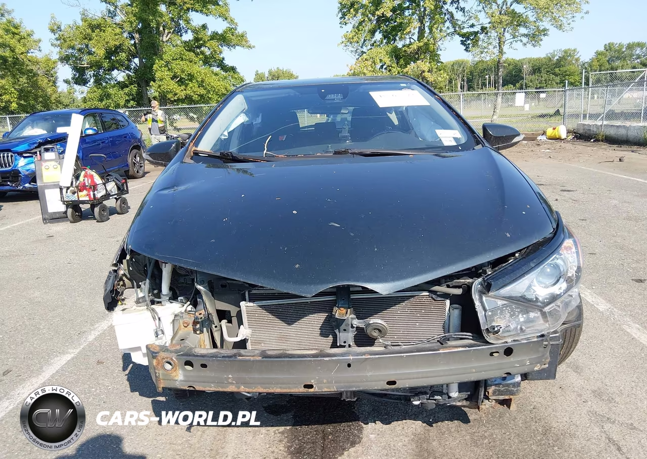 2017 Toyota Corolla Im VIN:JTNKARJE1HJ532427 - 11