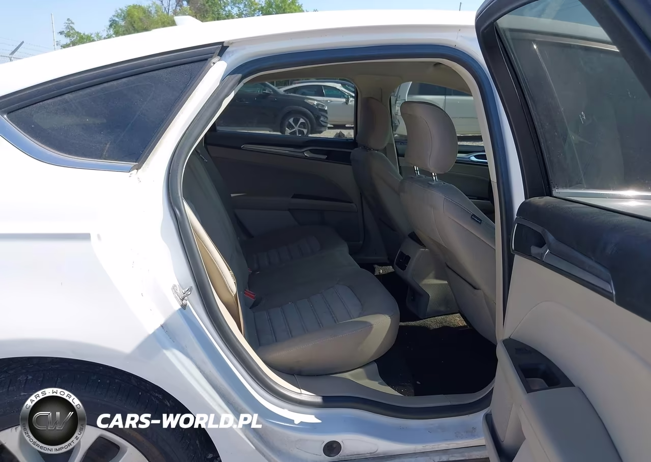 2019 Ford Fusion Hybrid Se VIN:3FA6P0LU3KR220276 - 8